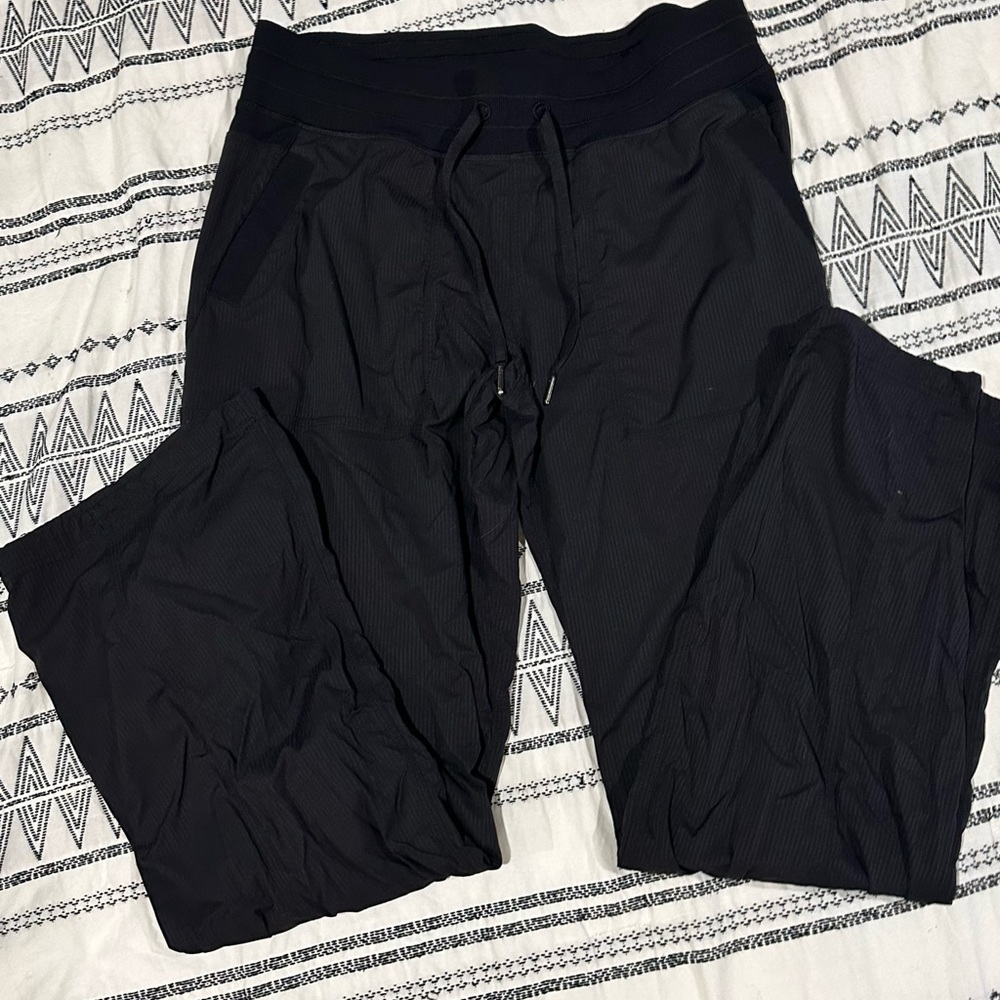 lululemon Dance Studio Mid-Rise
Full Length Pant Size: 12 Color: Black